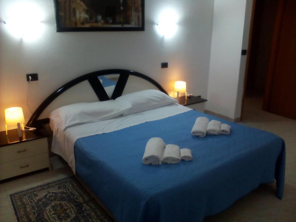 Appartamento Turistico Solarium 锡拉库扎 外观 照片